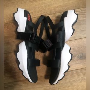 Sorel Black and White Sandals